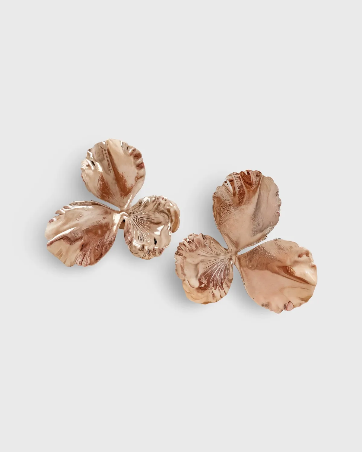 Elise Tsikis Pensée Medium boucles fleur dorée