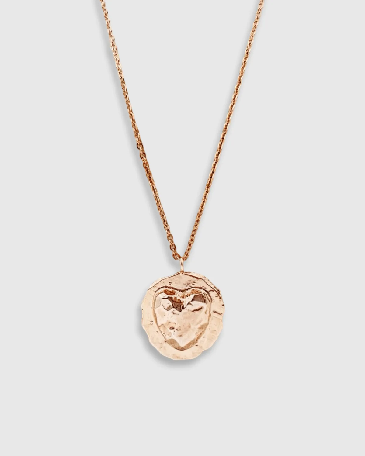 Elise Tsikis Travia collier coeur or jaune 55 cm