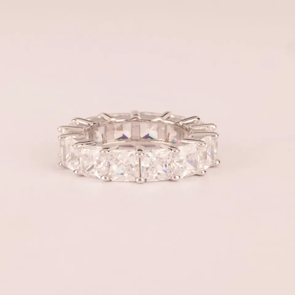 Ultima Edizione Eternelle bague zircons carré