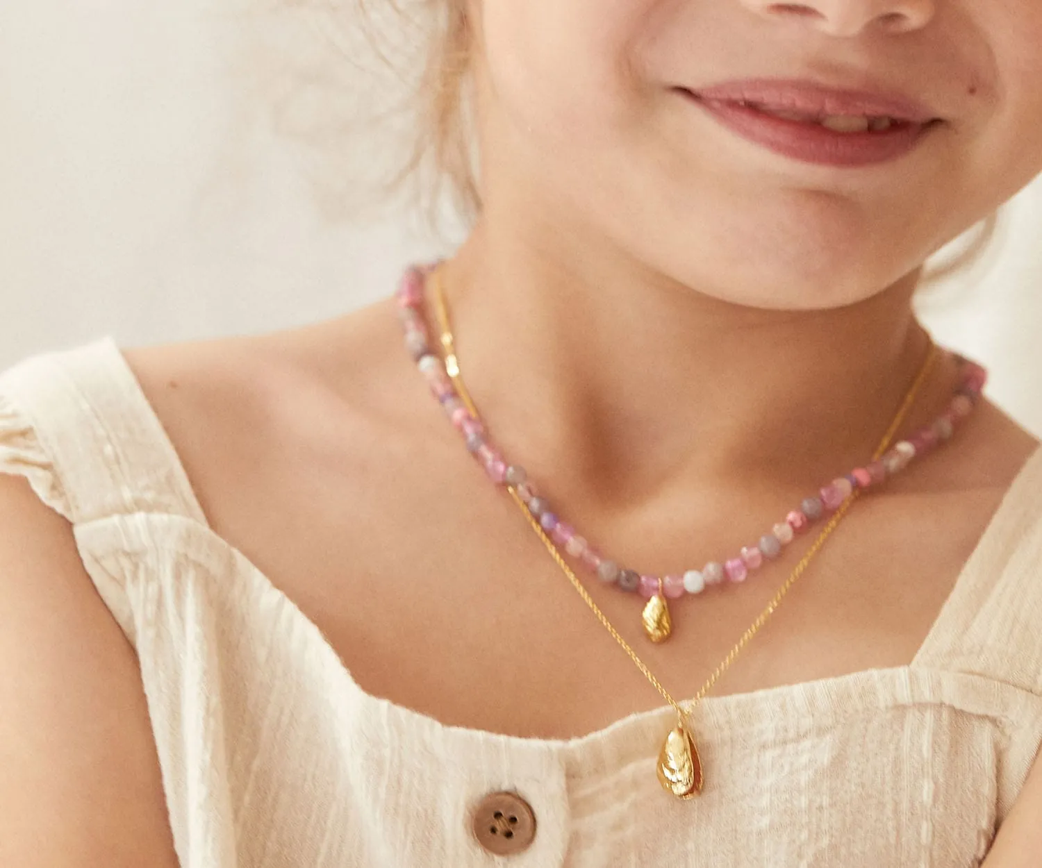 Elise Tsikis Ondine collier coquillage 45 cm femme