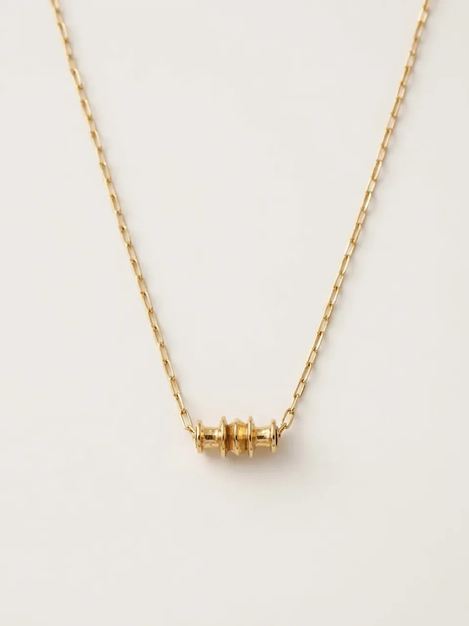 Elise Tsikis Xyli collier perles liberté Eleftheria