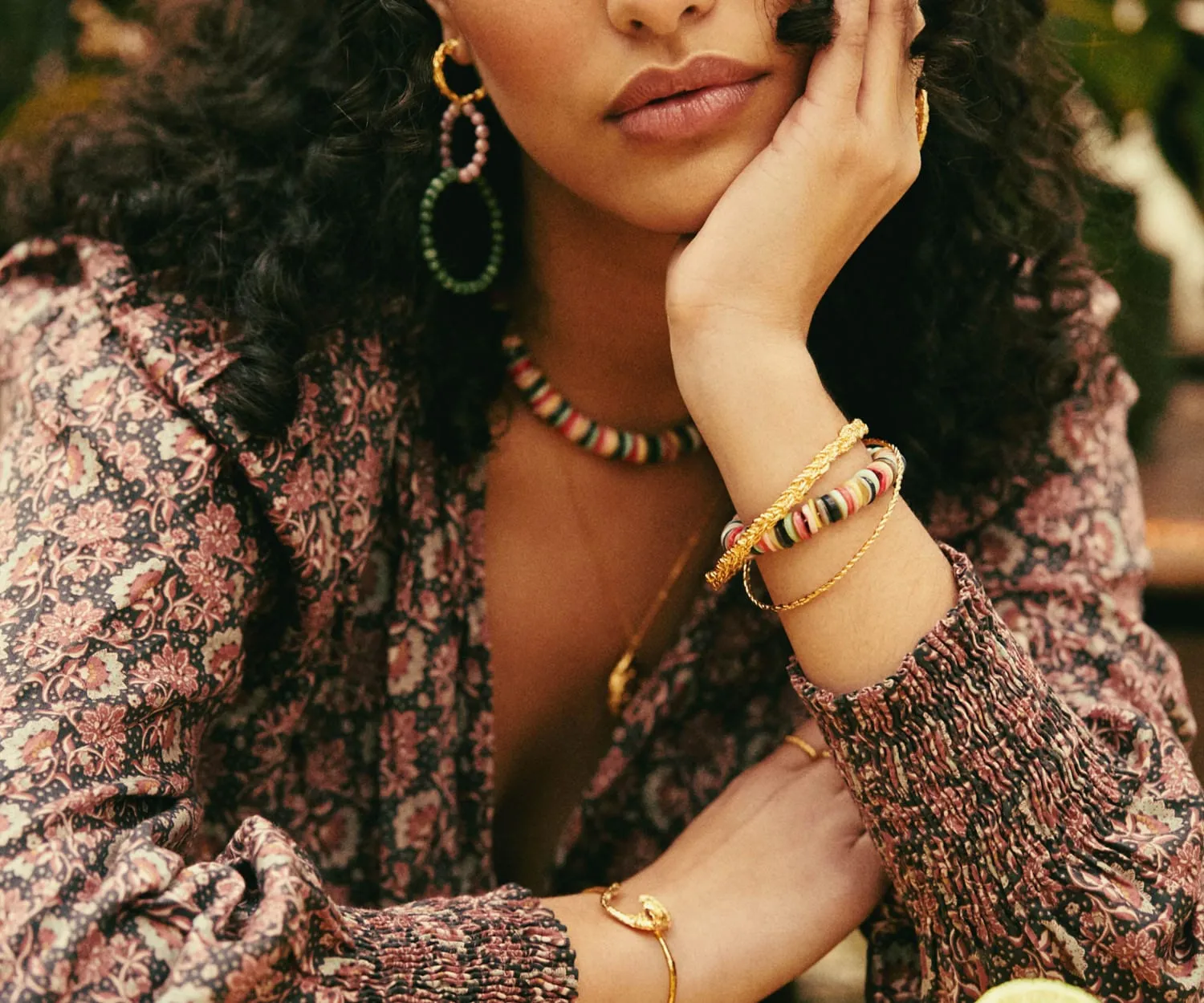 Elise Tsikis Rosa medium bracelet jonc torsadé doré