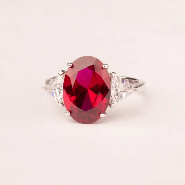 Ultima Edizione zircone ovale 14x10 bague pierre couleur