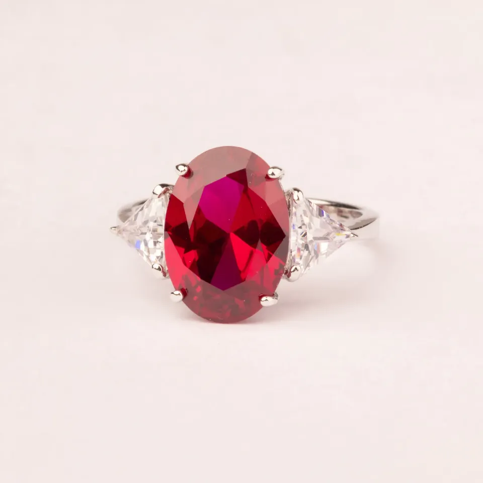 Ultima Edizione zircone ovale 14x10 bague pierre couleur