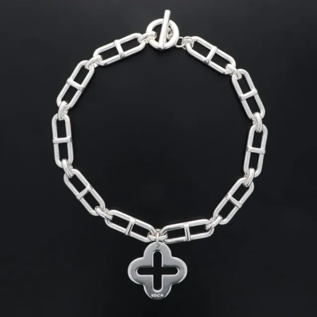 Secret de Cuir N°1354 collier trèfle 4 feuilles argenté