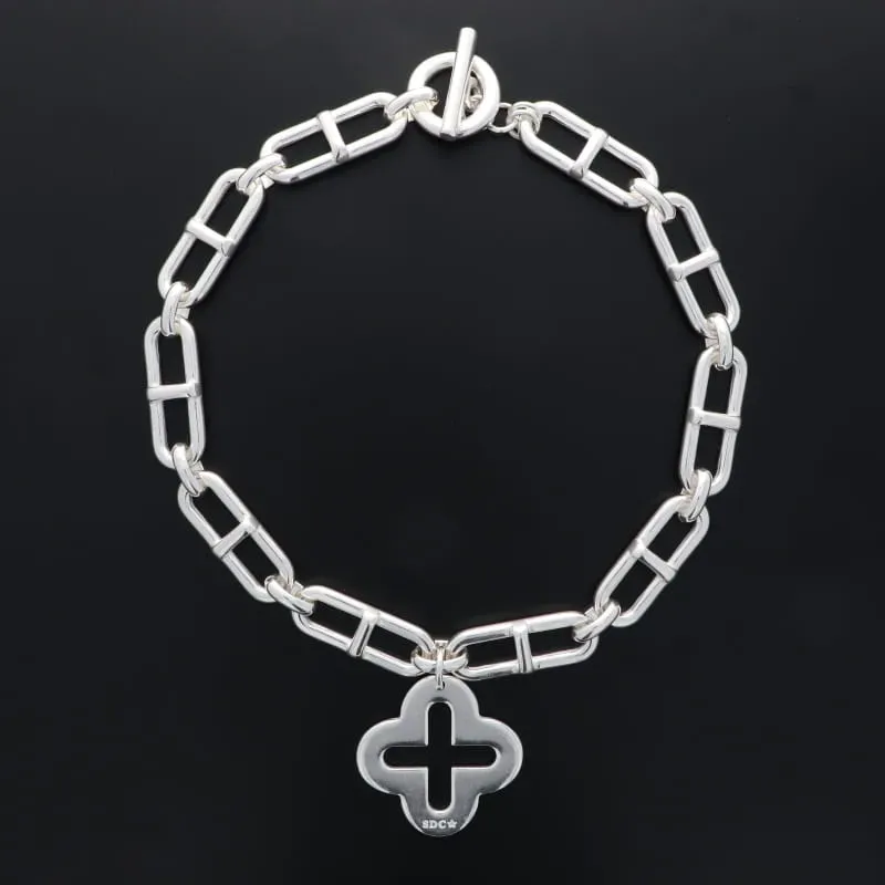 Secret de Cuir N°1354 collier trèfle 4 feuilles argenté
