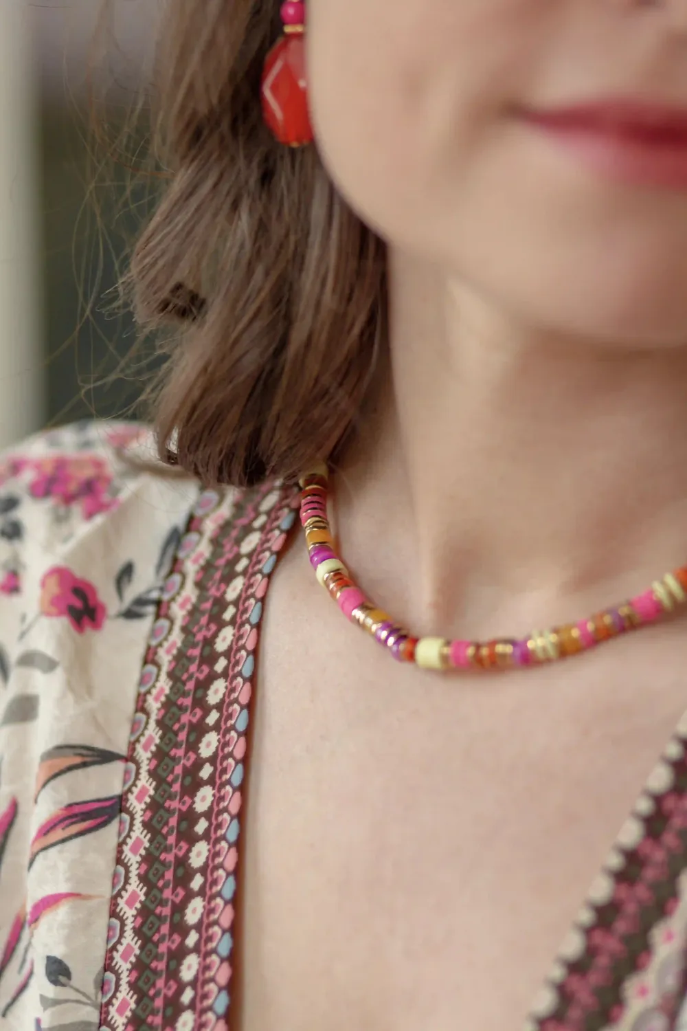 Cloralys Pia collier heishi 38 cm orange rose