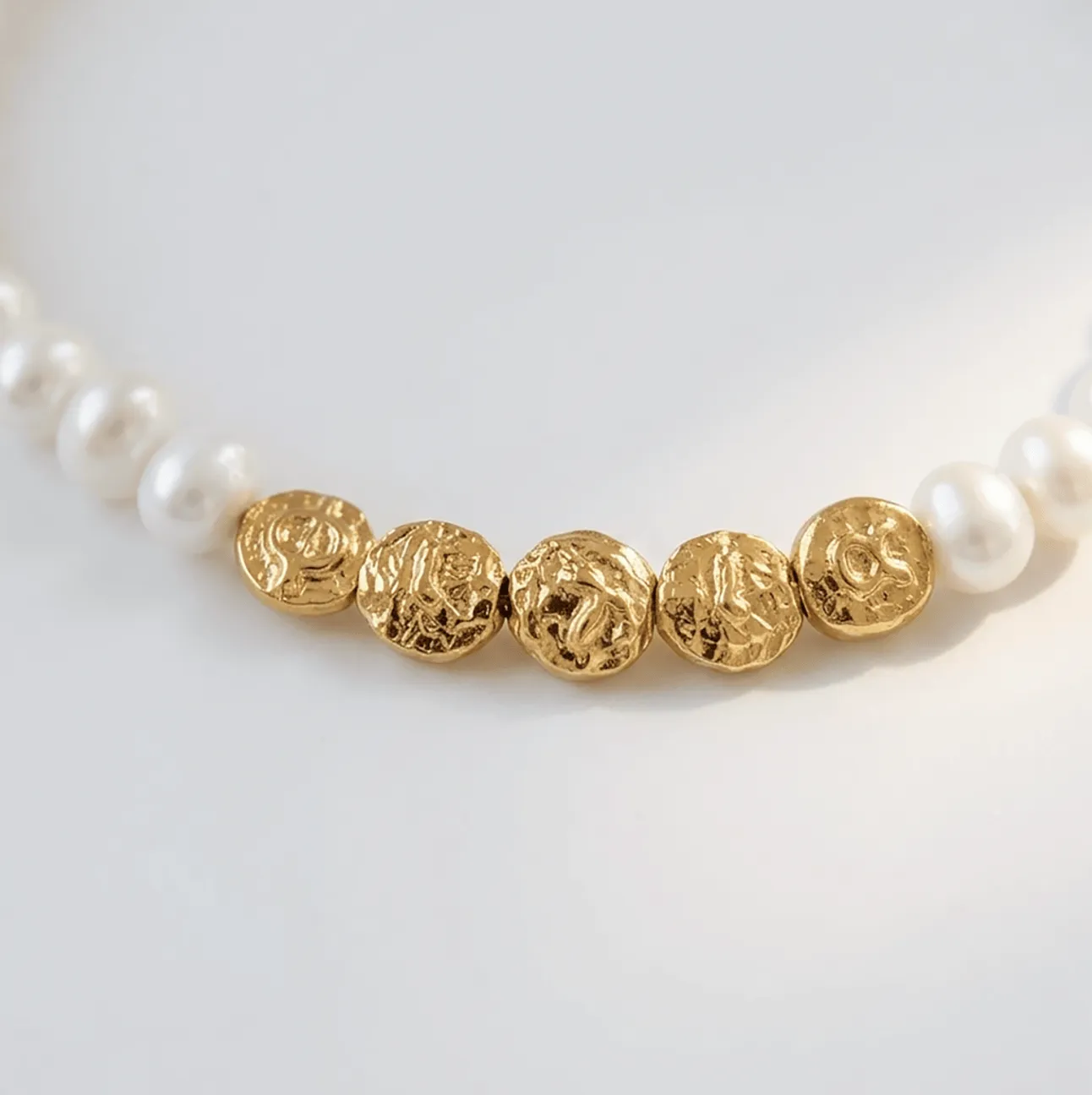 Elise Tsikis Eros collier perles Eros 35 cm