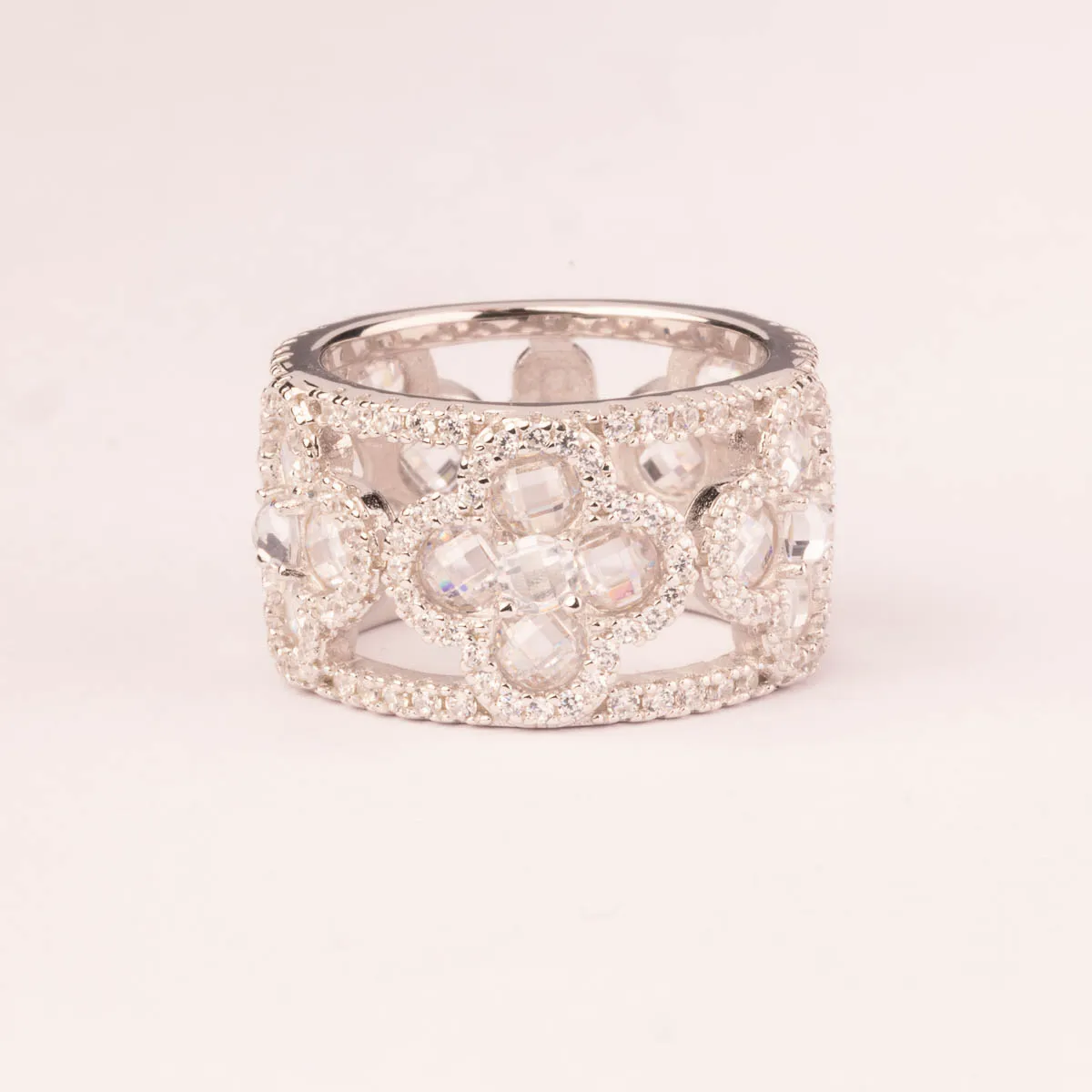 Ultima Edizione Fiori Bianchi bague fleurs blanches