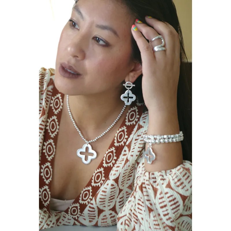 Secret de Cuir N°1430 collier perles PM argenté