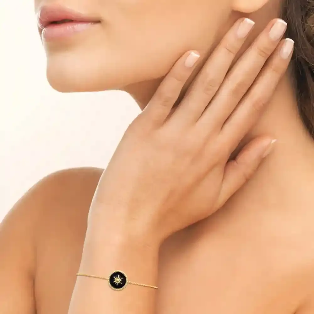 Oriana France soleil laque noire bracelet plaqué or