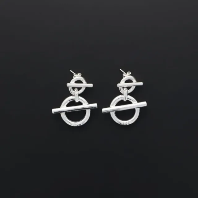 Secret de Cuir N°1422 boucles d'oreilles rond barre argentées