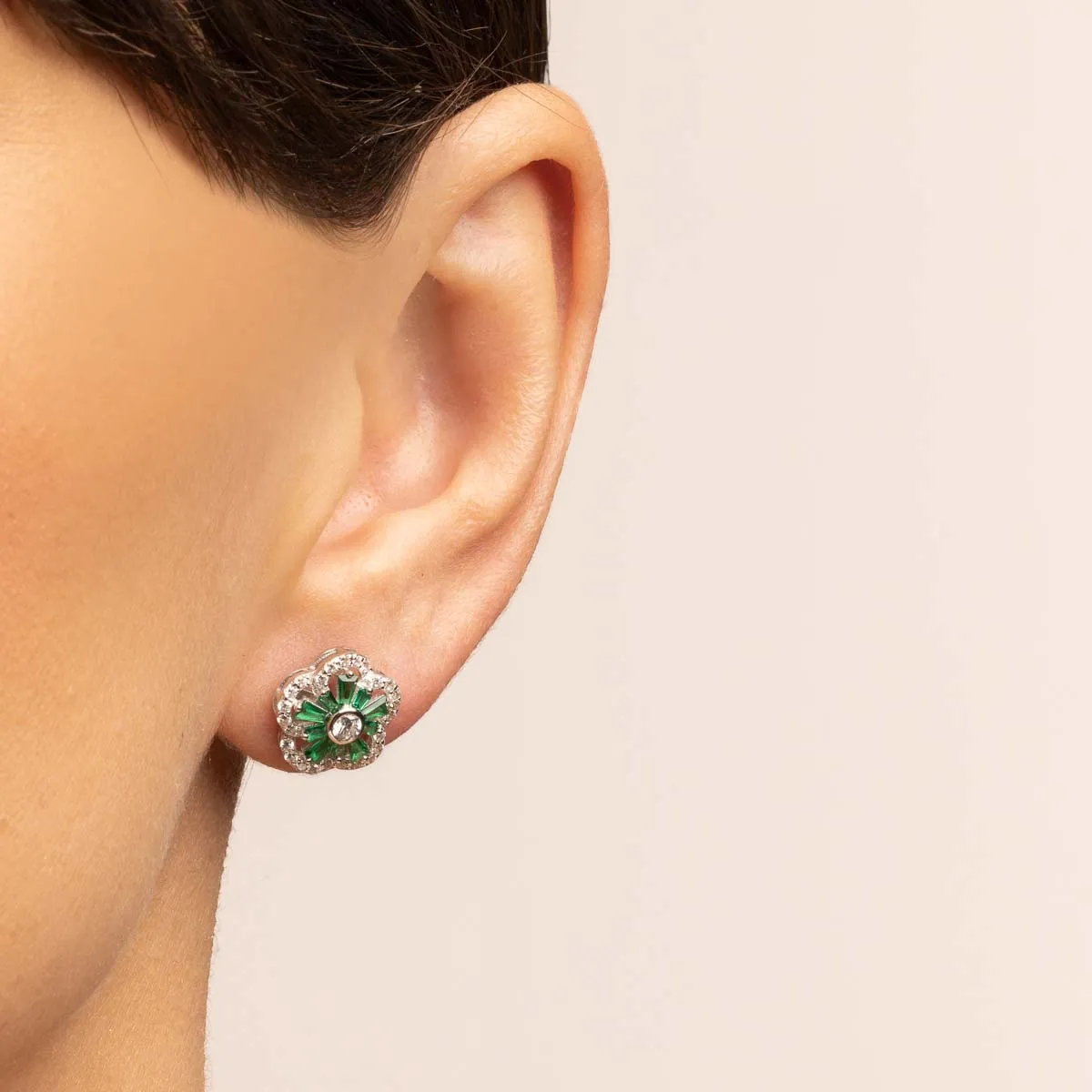 ULTIMA EDIZIONE Fiorellino boucles fleur zircons couleur