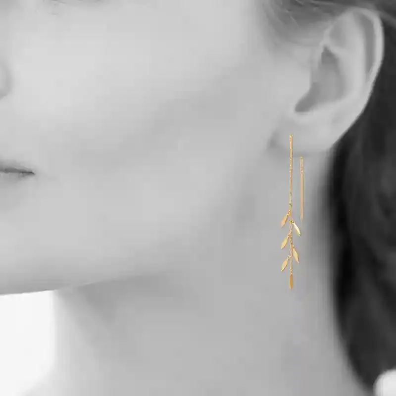 Oriana France chaîne feuilles boucles d’oreilles plaqué or pendantes