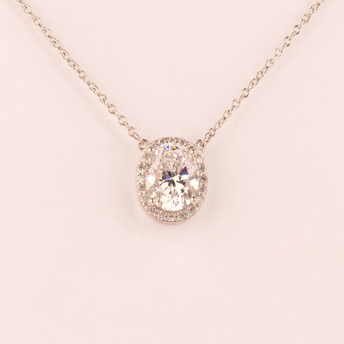 Ultima Edizione Centrale Ovale collier blanc