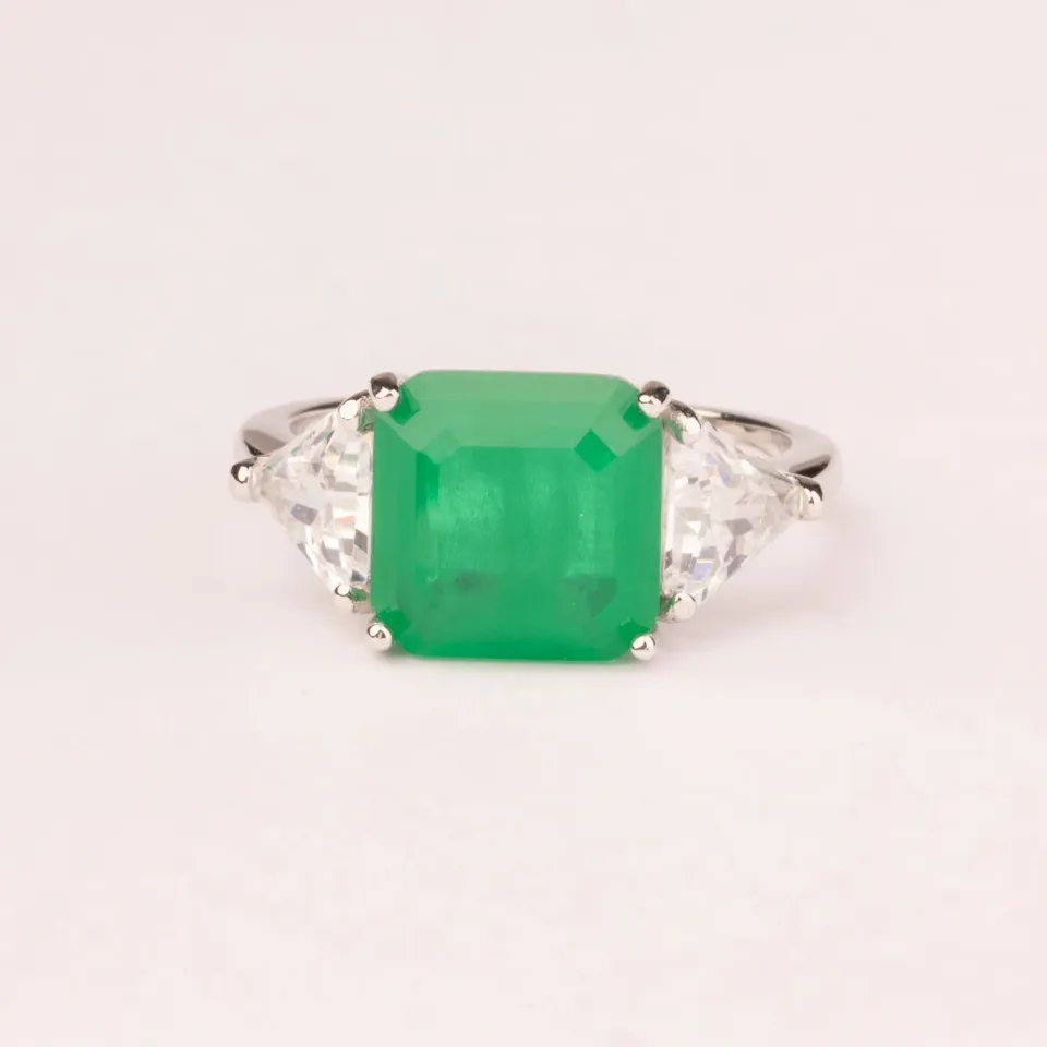 Ultima Edizione Carré bague zircone 10x10 triangles couleur