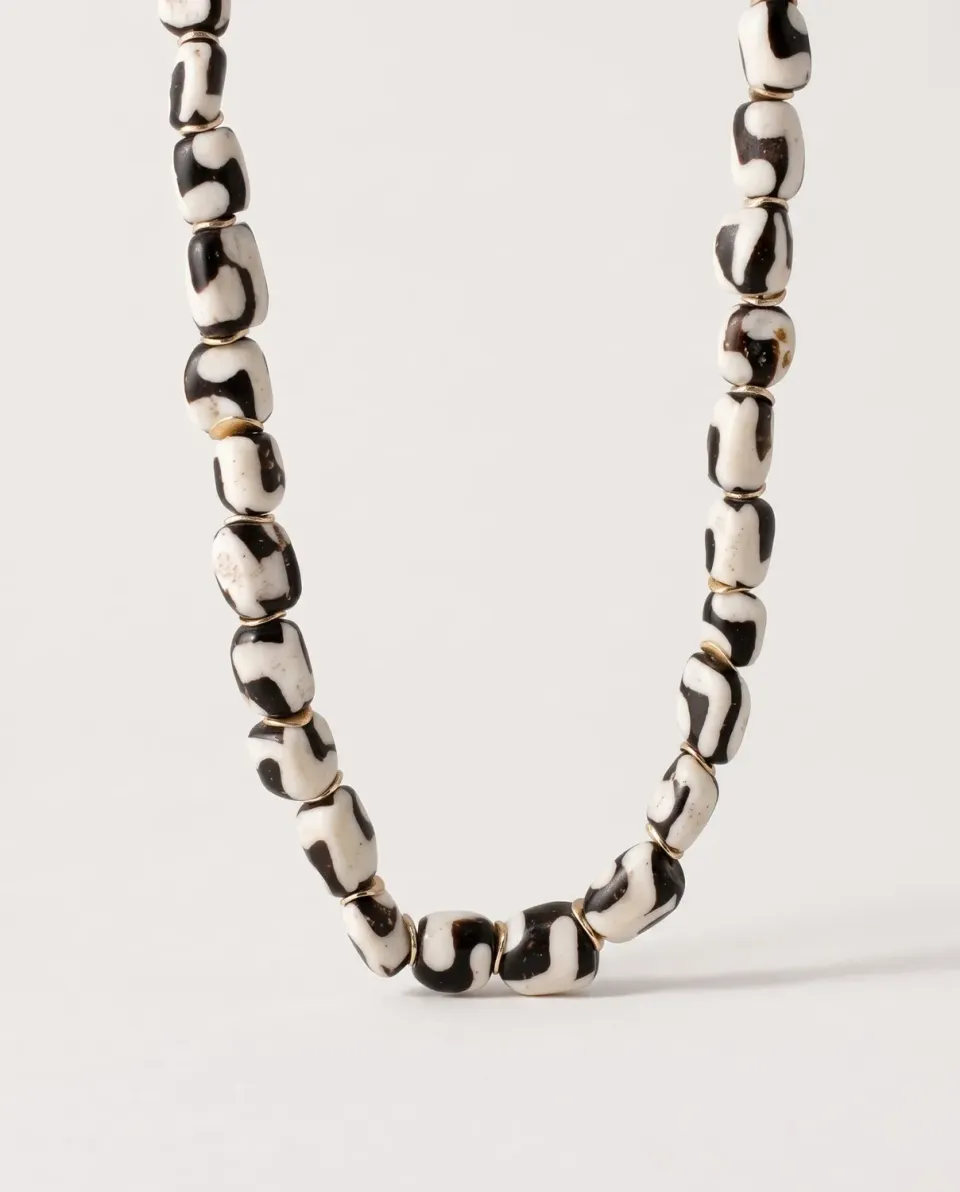 Elise Tsikis Attali collier doré fantaisie femme