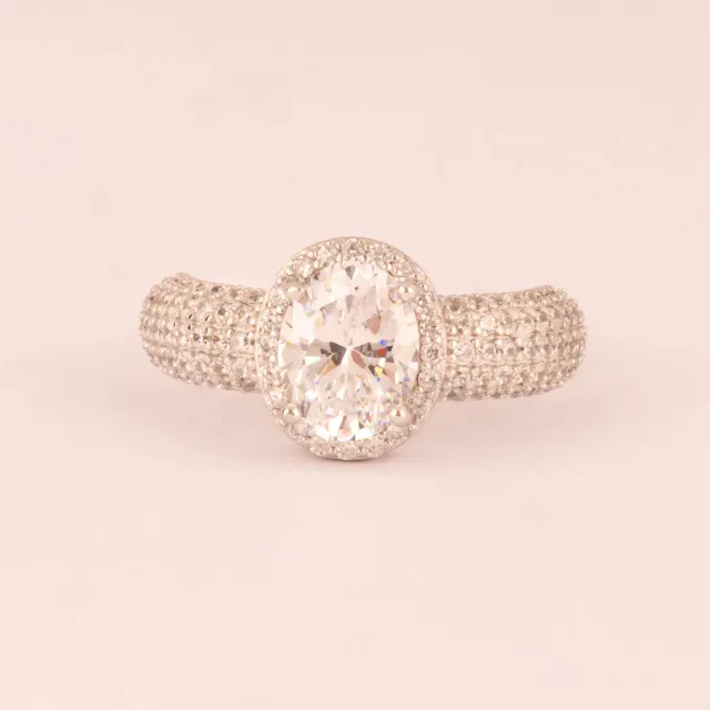 ULTIMA EDIZIONE pavé pierre ovale bague éclat zircons