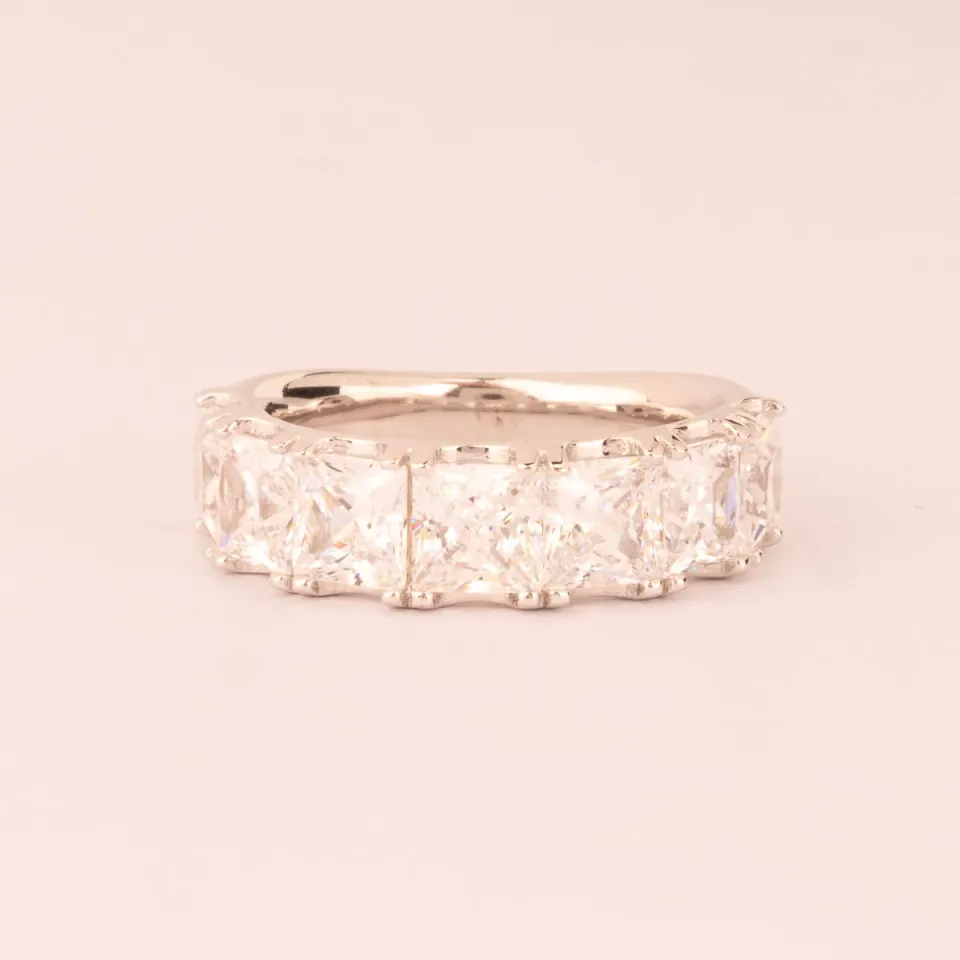 ULTIMA EDIZIONE Semi Veretta bague taille carré