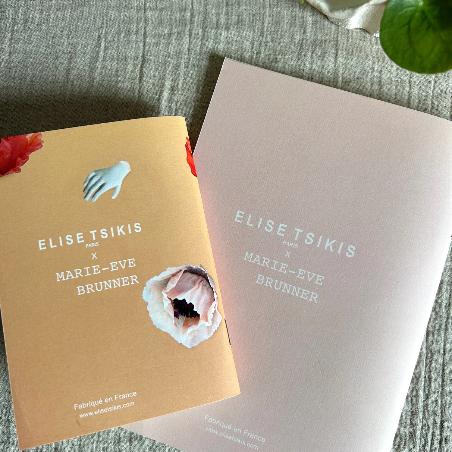 Elise Tsikis Soeurs carnet A5 ligné 64 pages