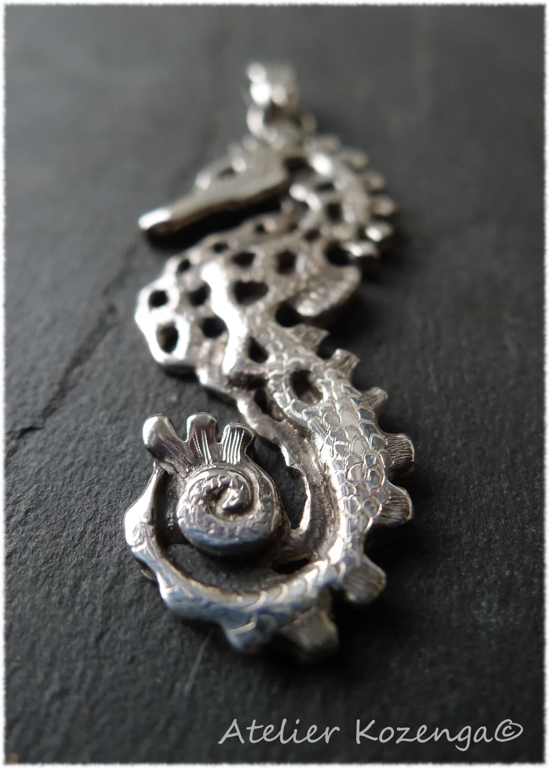 L'Atelier Kozenga Hippocampe pendentif argent