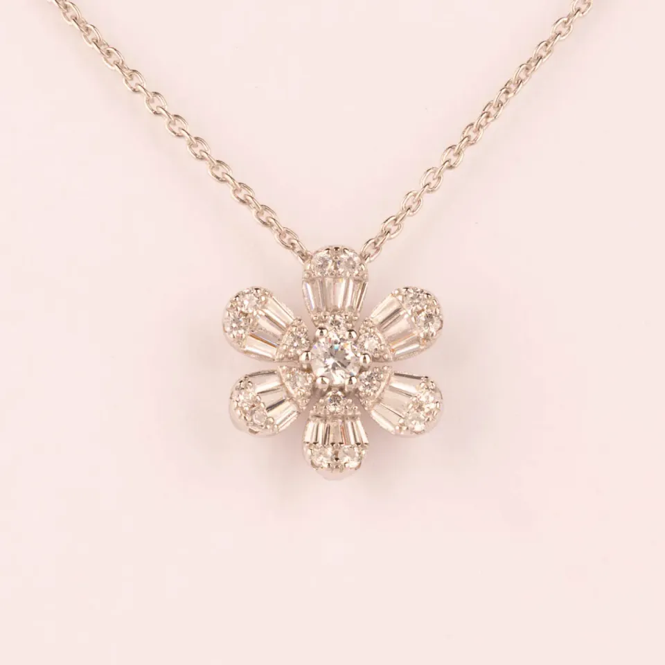 ULTIMA EDIZIONE Flower pendentif zircon blanc
