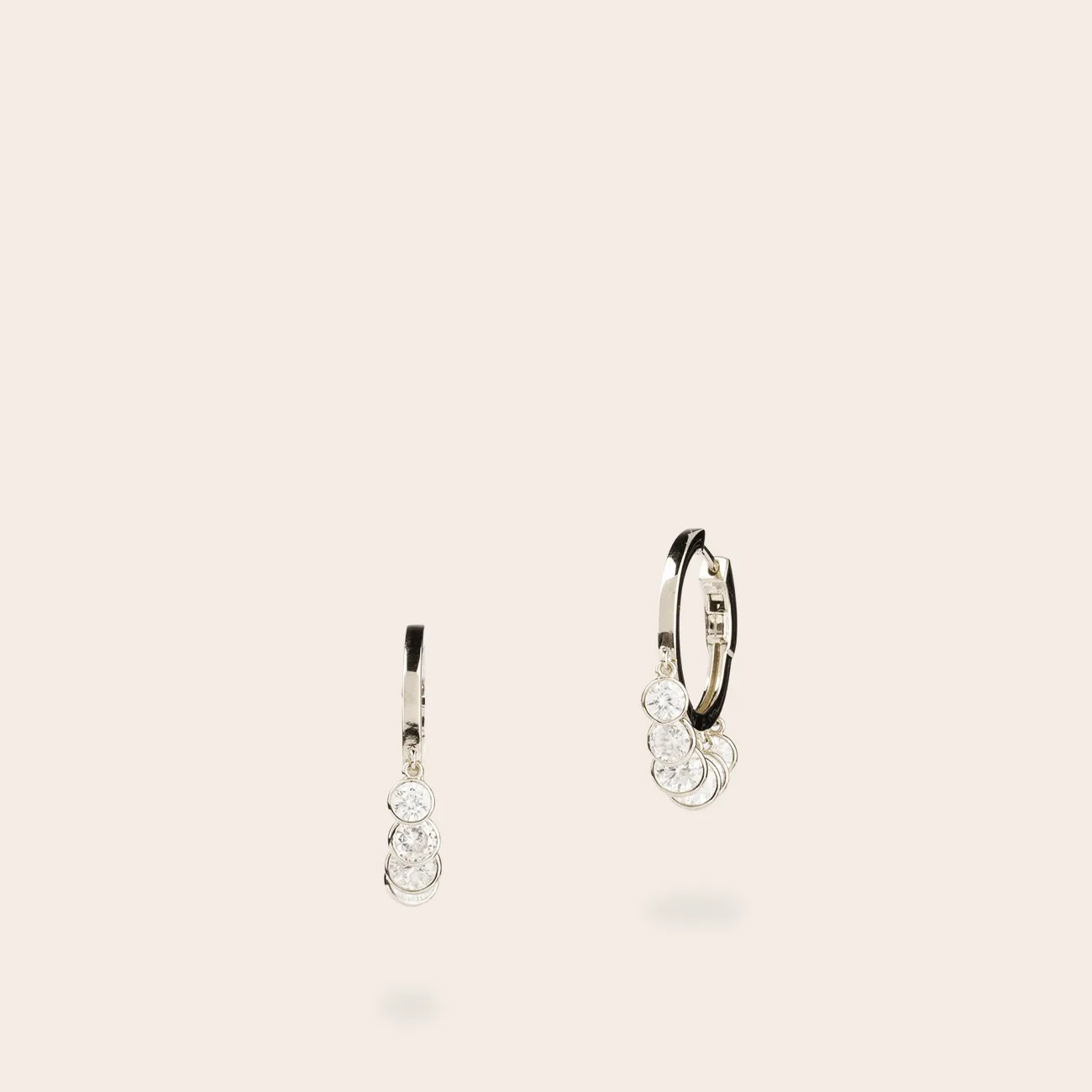 Ultima Edizione cerchio zircons boucles créoles pendantes