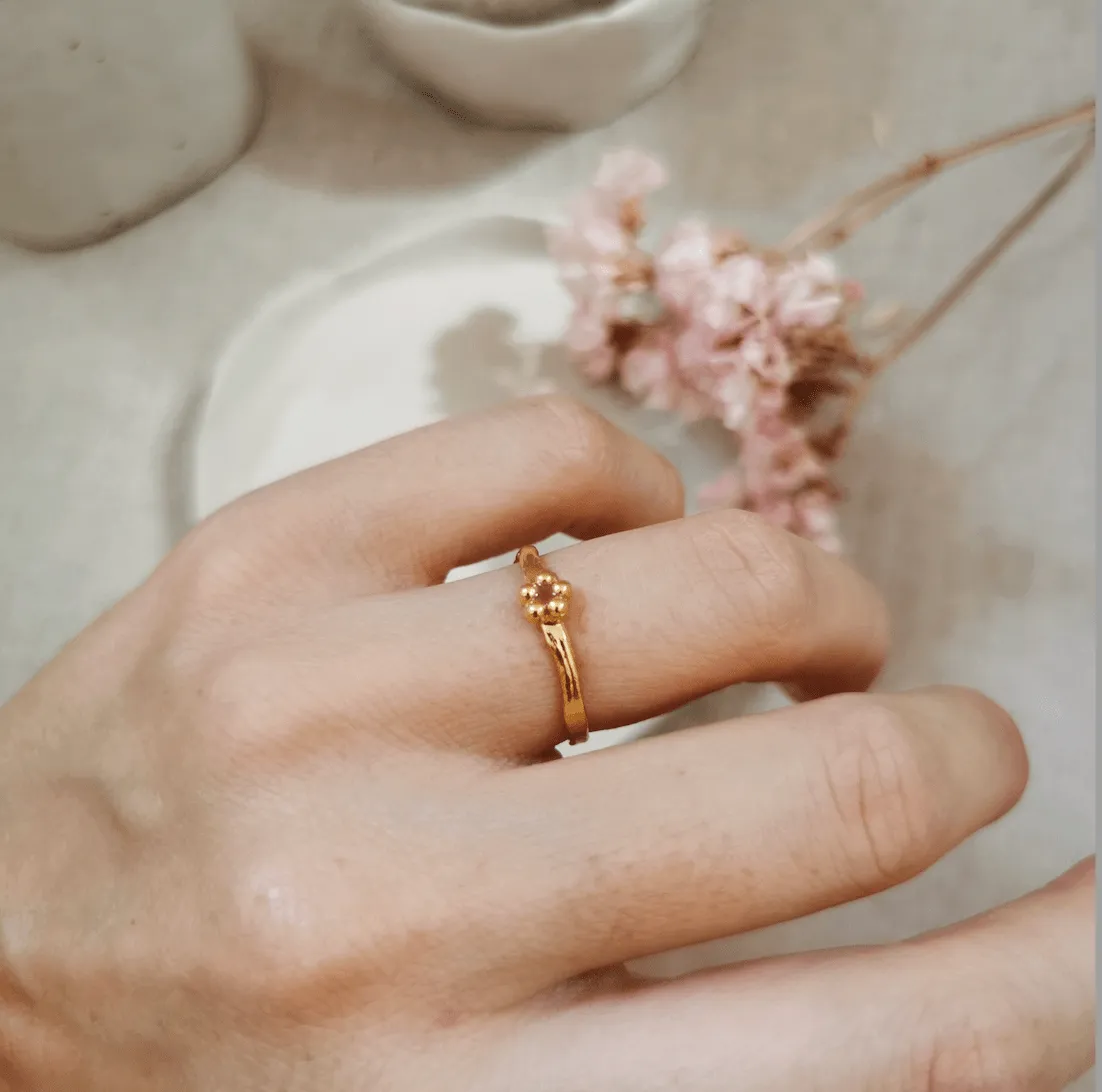 Elise Tsikis Lali bague fleur réglable rose femme