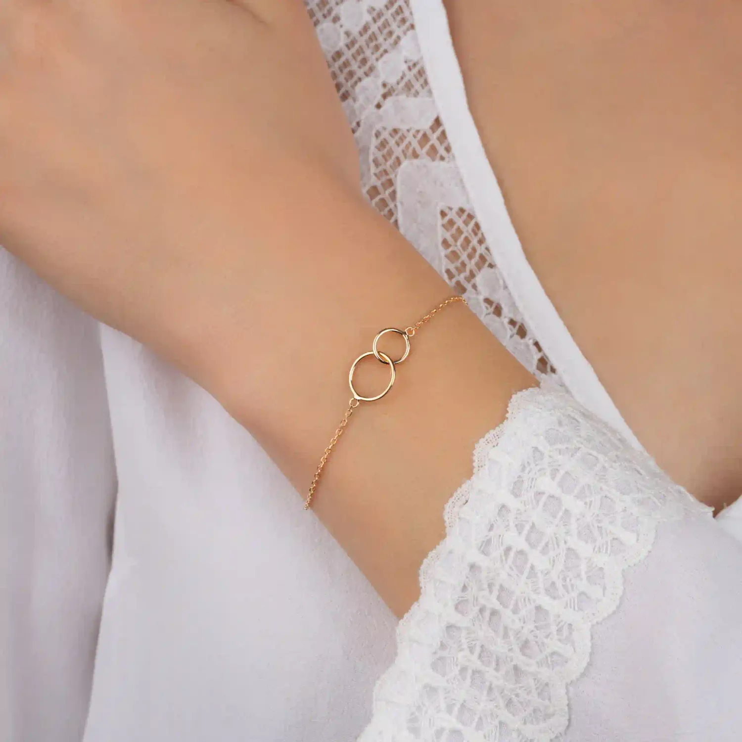 Oriana France Bracelet 2 Cercles Entrelacés Plaqué Or