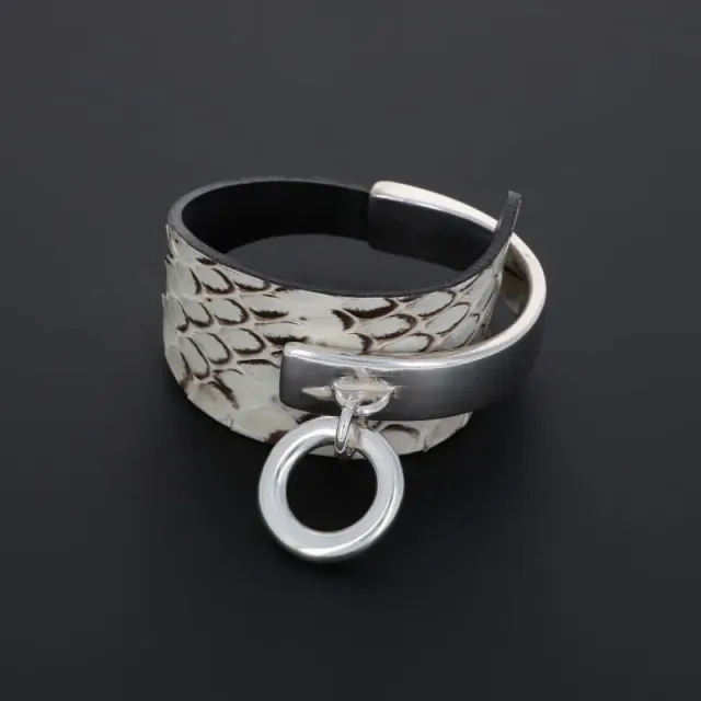 Secret de Cuir N°671 Awa bracelet cuir serpent argenté