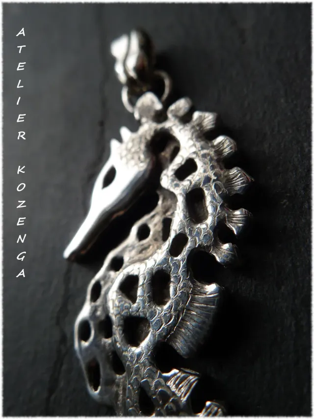 L'Atelier Kozenga Hippocampe pendentif argent