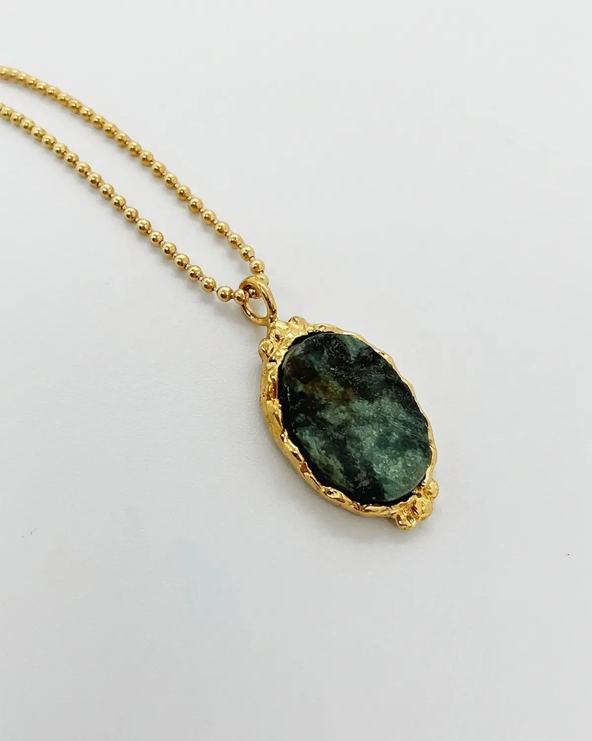 Elise Tsikis Despina collier perlé turquoise doré
