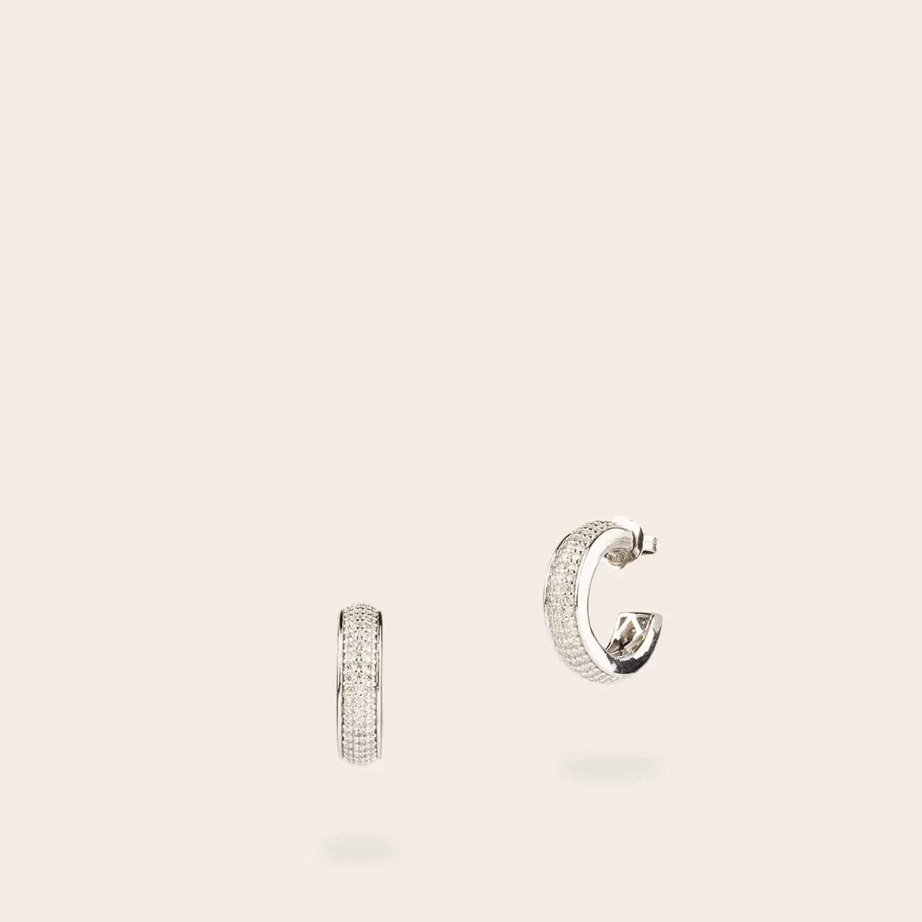 Ultima Edizione boucles créoles pavé taille brillant