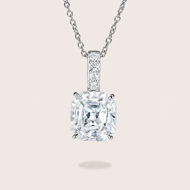 Ultima Edizione Punto Luce collier taille émeraude