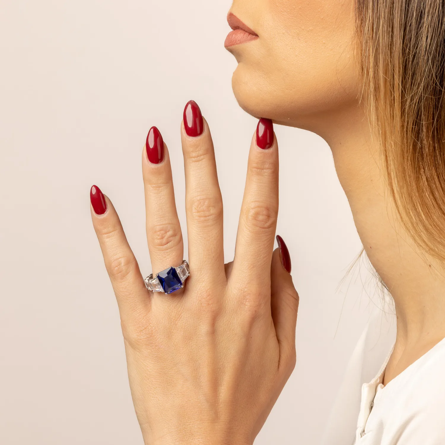 Ultima Edizione Baguette bague solitaire rectangulaire