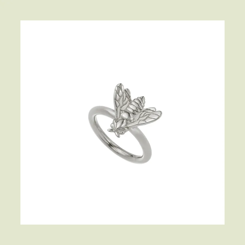 Lorella Tamberi Bee Queen bague petite abeille argentée