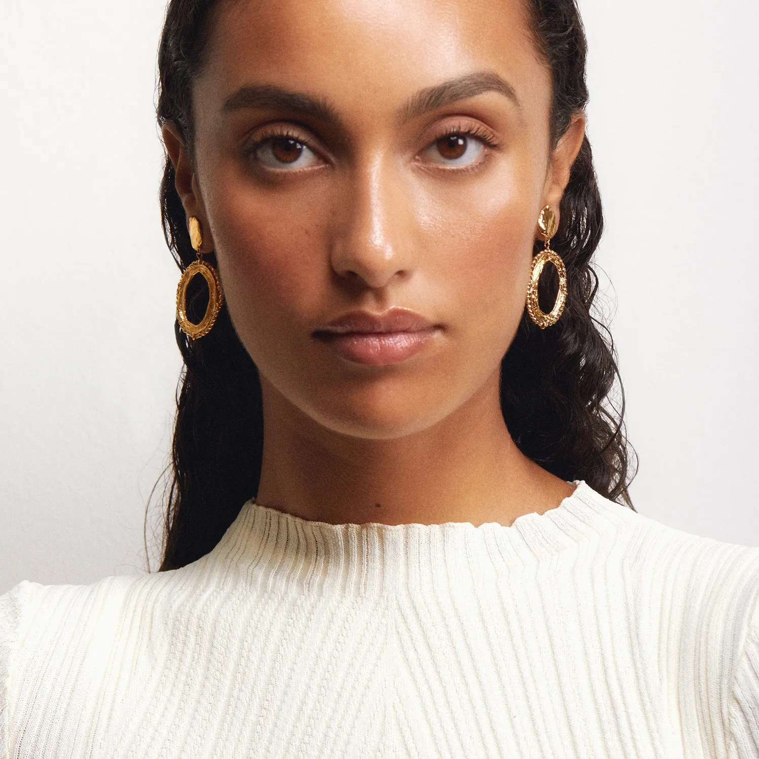 Elise Tsikis Oria boucles d'oreilles perle pendantes