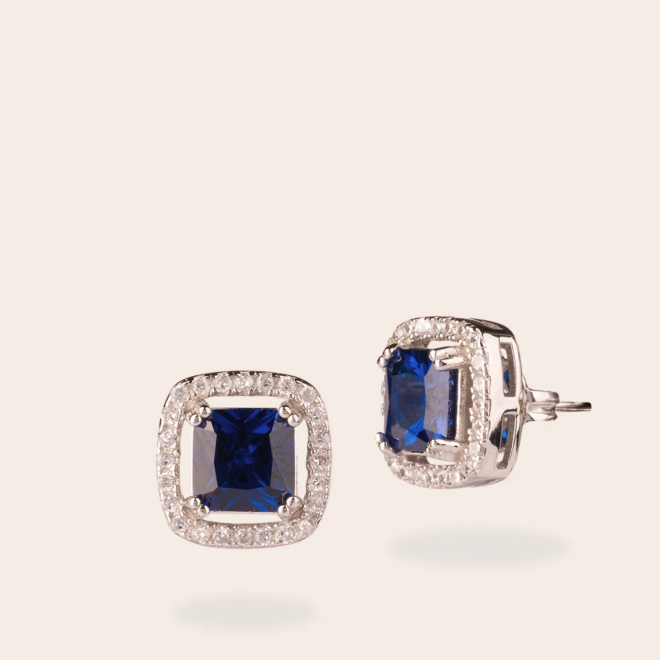 Ultima Edizione Lobo boucles d'oreilles zircon couleur