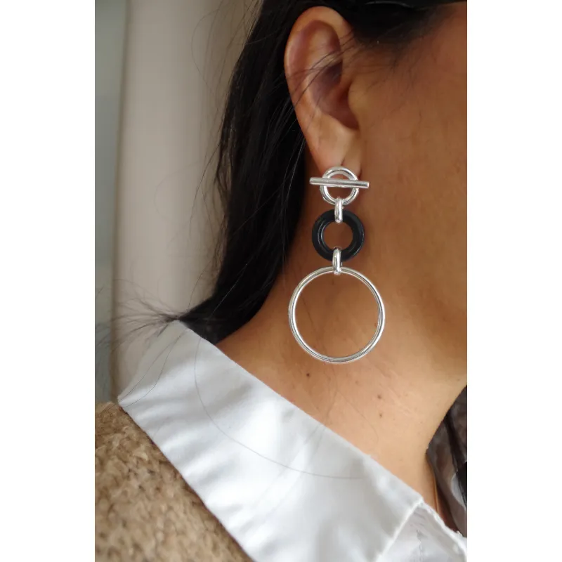 Secret de Cuir N°906 boucles d'oreilles cuir argenté