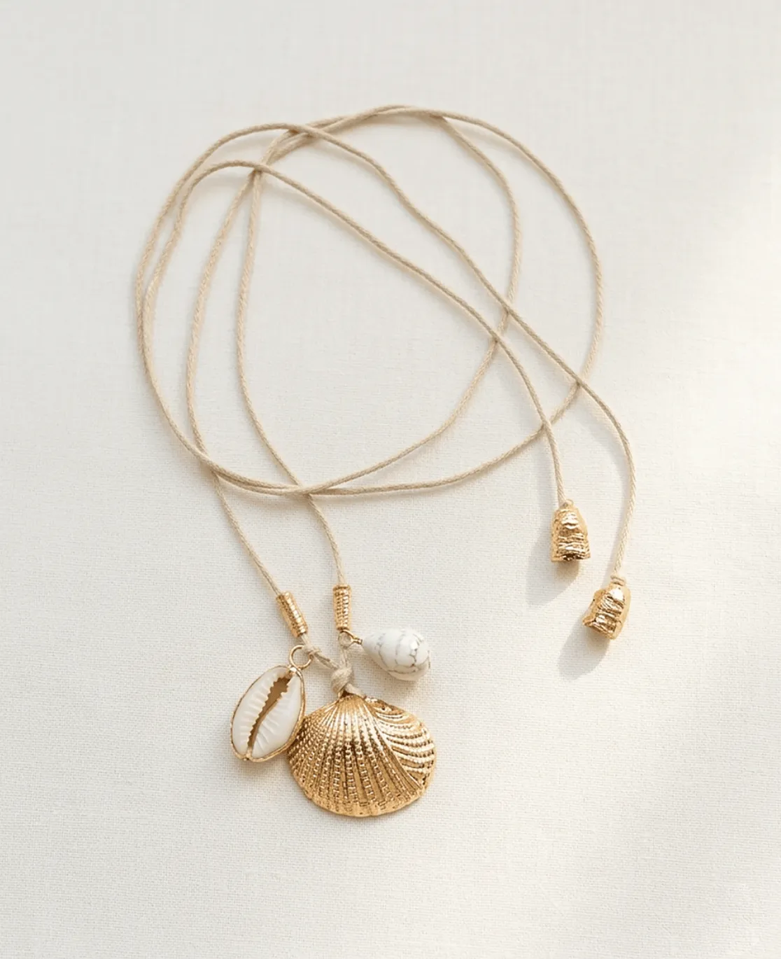 Elise Tsikis Samos collier coquillages cordon 50 cm