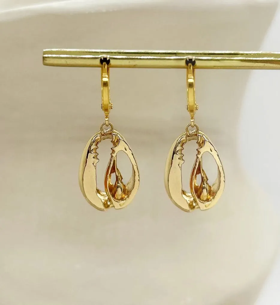 Elise Tsikis boucles d'oreilles Lena coquillage 3,5 cm