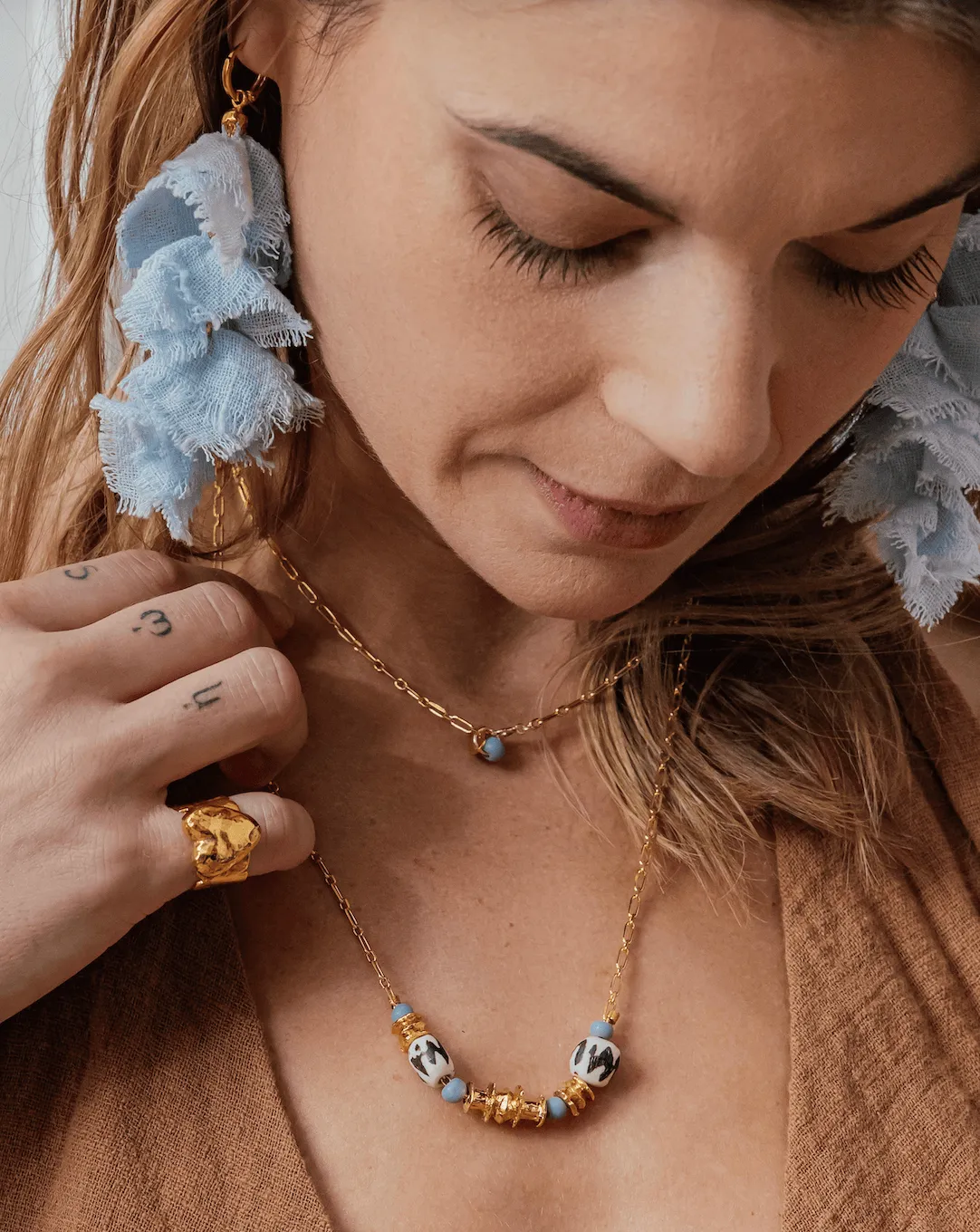 Elise Tsikis Nomia collier perles méditerranée