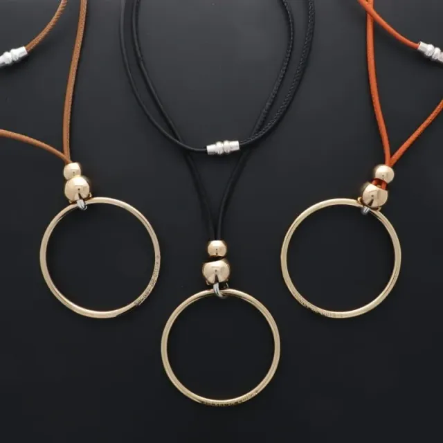 Secret de Cuir N°1642 sautoir jonc cuir doré