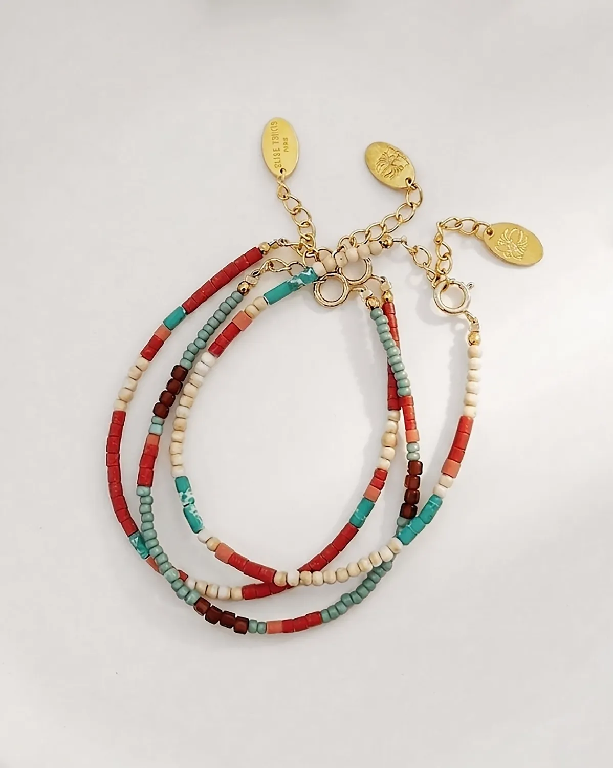 Elise Tsikis Caney bracelet perles rouge