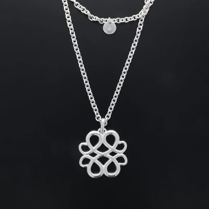 Secret de Cuir N°1580 sautoir argenté arabesque