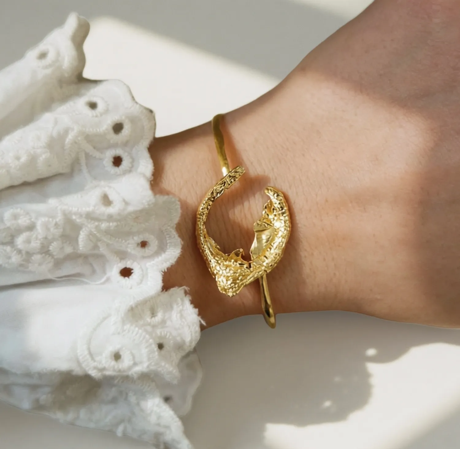 Elise Tsikis Bajada bracelet jonc citron ajustable