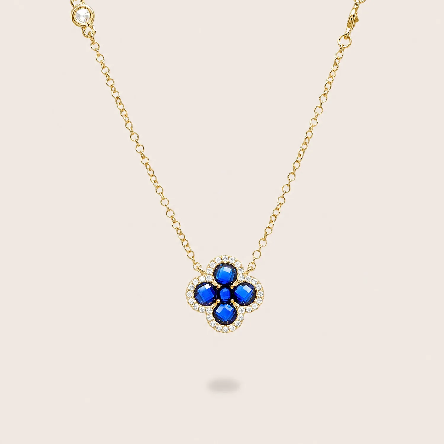 Ultima Edizione Fleur Simple collier pendentif uni