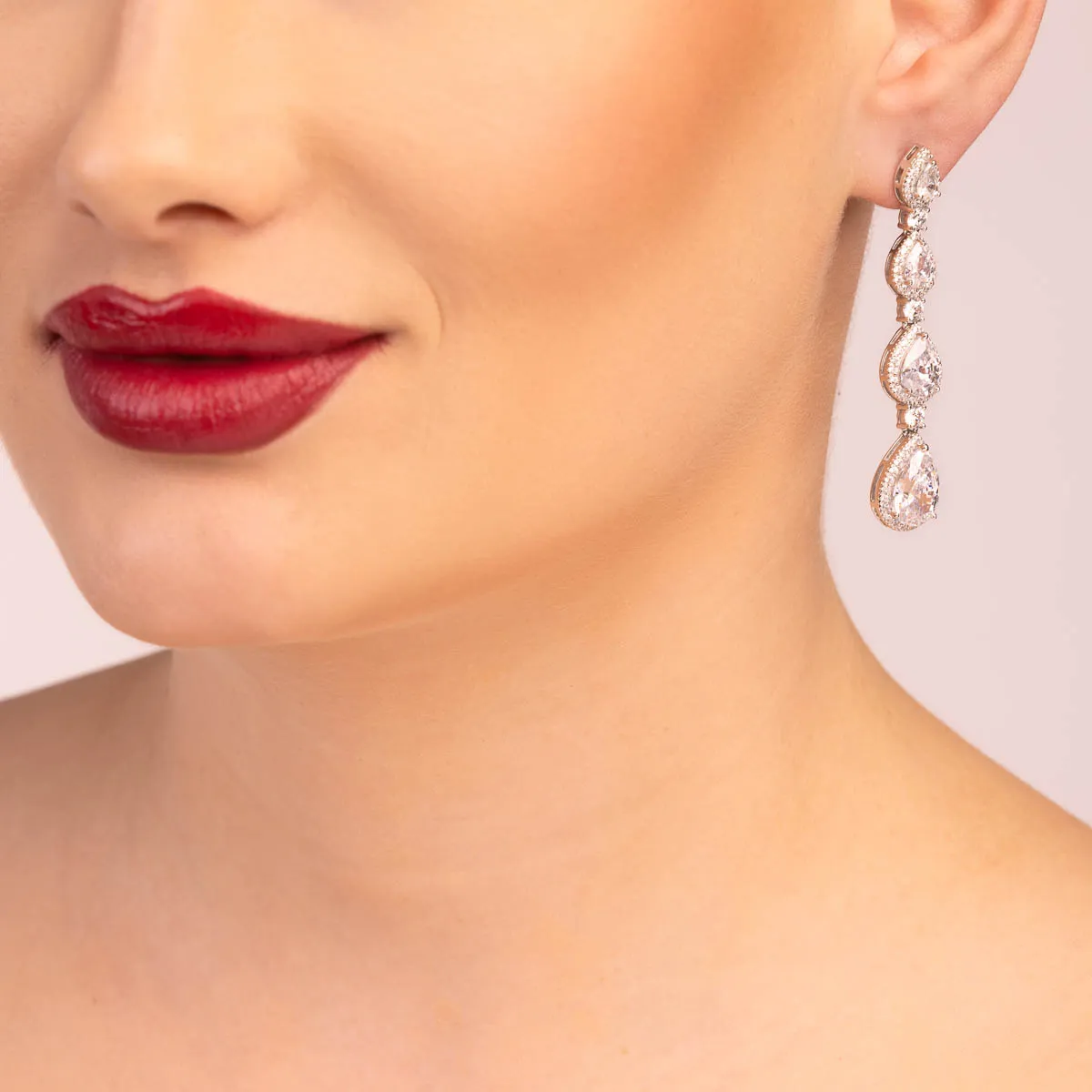 Ultima Edizione Pendente boucles pendantes zircons blancs