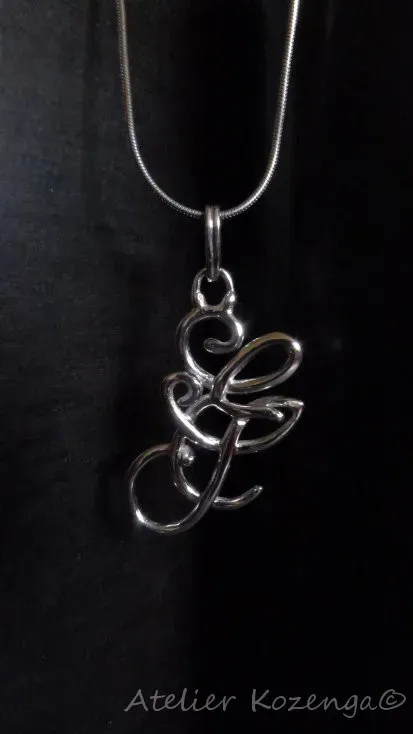 L'Atelier Kozenga Initiales pendentif argent 950