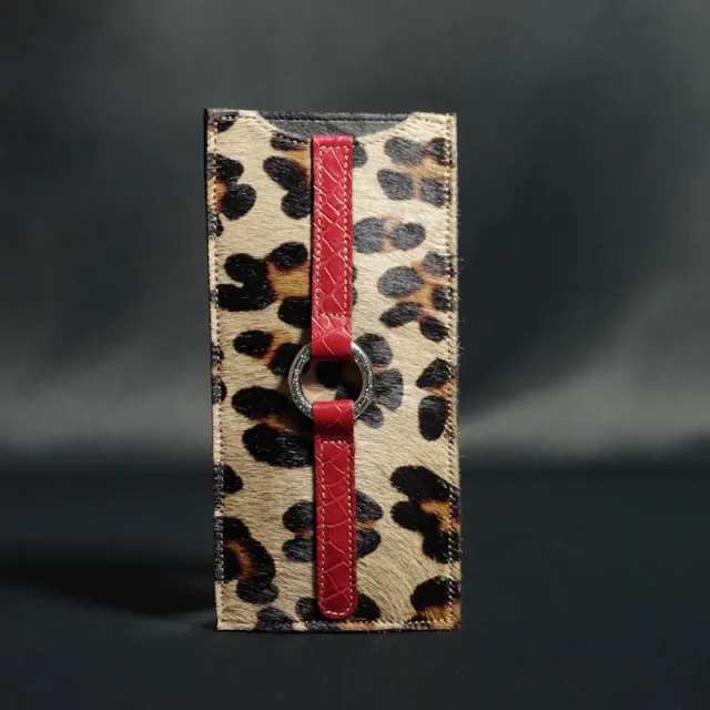 Secret de Cuir bouée leo GM étui cuir léopard 9x19cm